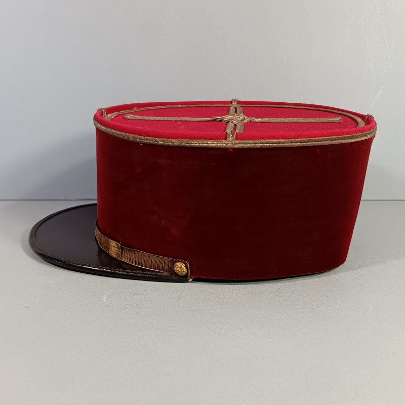 KEPI D'ADJUDANT CHEF DU SERVICE DE SANTE DES ARMEES MEDECIN INFIRMIER MILITAIRE MODELE 1919 - 1931 TAILLE 58