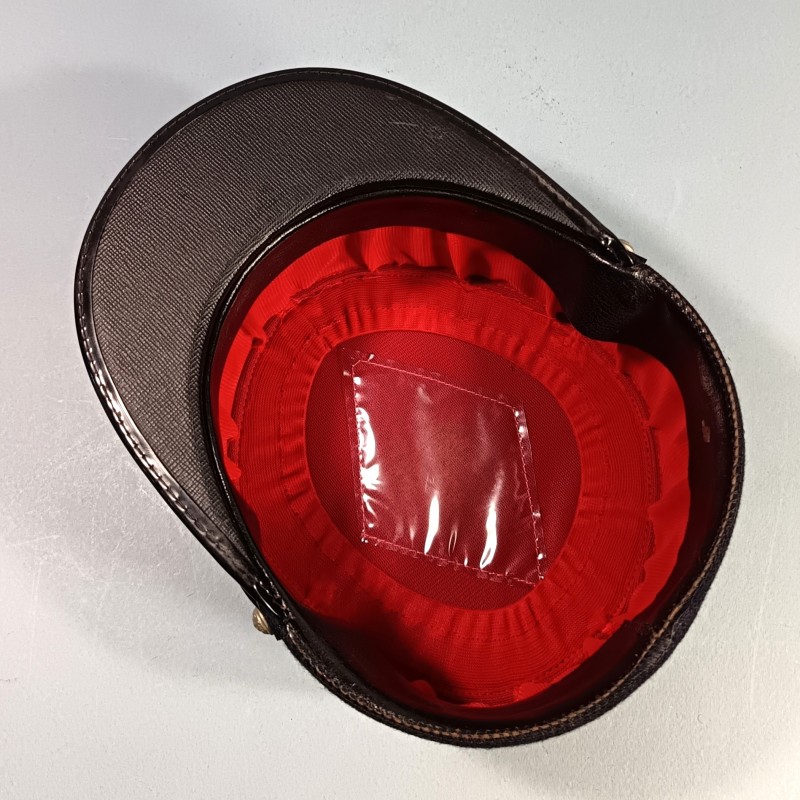 KEPI DE SAPEUR POMPIER FABRICATION ANNEES 1960 TAILLE 55 GRENADE ROUGE ET DOREE