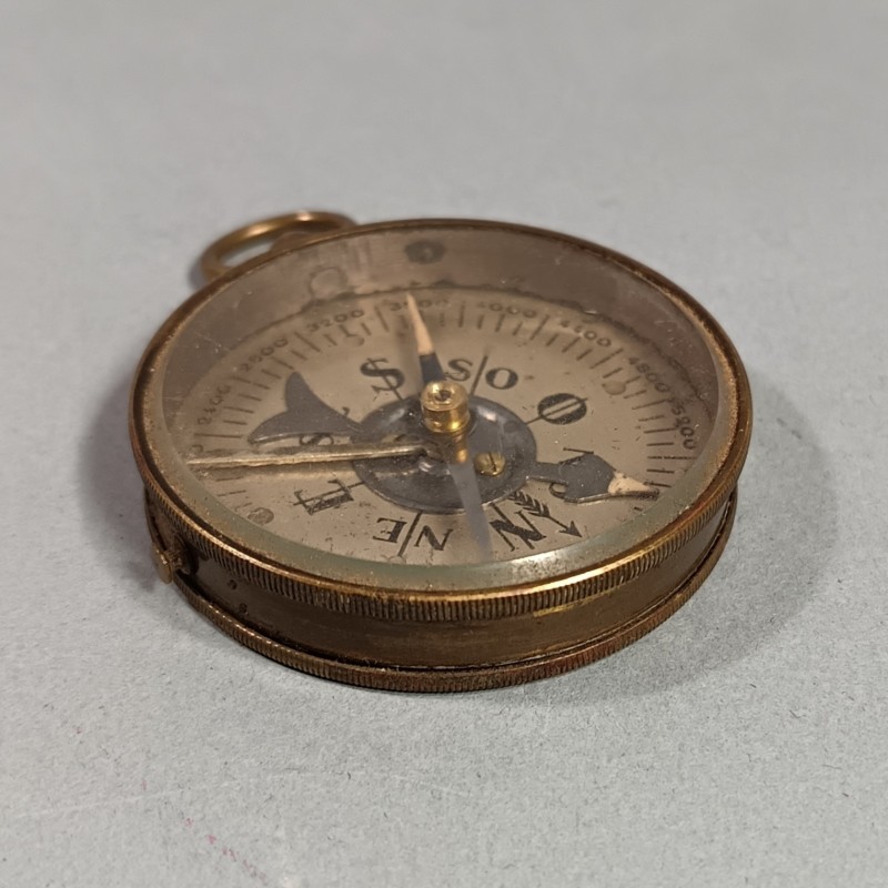 BOUSSOLE POUR OFFICIER BELLE FABRICATION ANCIENNE 1914 1918 BON ETAT DE FONCTIONNEMENT COMPAS
