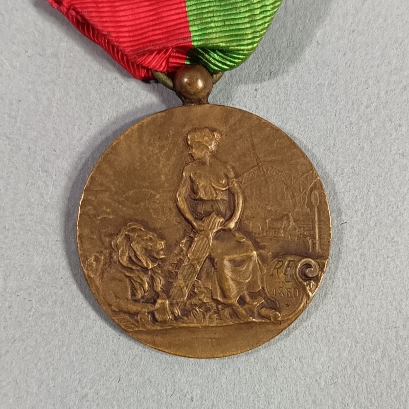 ENSEMBLE DE 3 MEDAILLES DE L'ASSOCIATION FRATERNELLE DES EMPLOYES ET OUVRIERS DES CHEMINS DE FER FRANCAIS AFCF