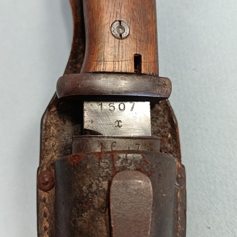 BAIONNETTE ALLEMANDE 98K FOURREAU ET BAIONNETTE AVEC MEME NUMERO FABRICANT A.S.W. E&F HÖRSTER SOLINGEN 1943