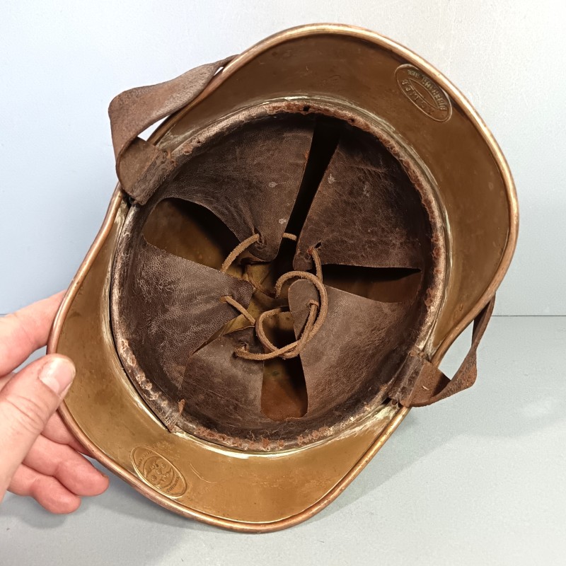 CASQUE DE SAPEURS POMPIESR ALLEMANDS VERS 1900 GERMAN FIREFIGHTER'S HELMET FABRICANT J.G. LIER A BIBERACH RISS