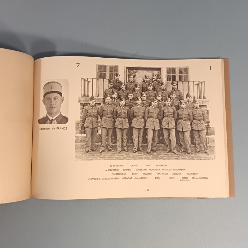 ALBUM PHOTOS DE TYPE REGIMENTAIRE SAINT CYR 1936 LES HOMMES LEUR CADRE 24 PAGES PROMOTION MARECHAL LYAUTEY 1935 - 1937