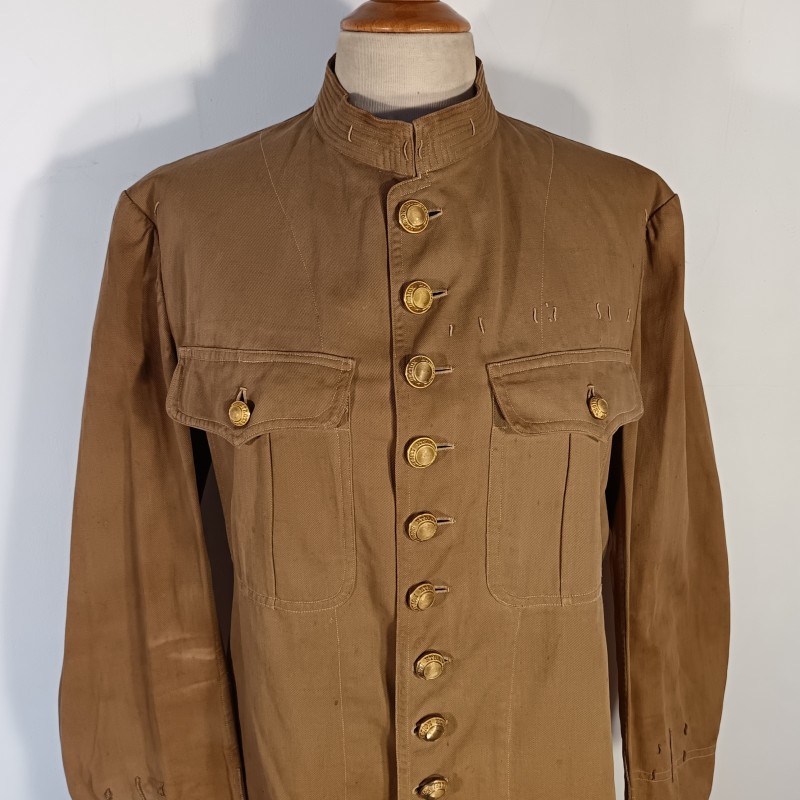 VAREUSE VESTE OFFICIER OU SOUS OFF MODELE 1880-1893 TROUPE COLONIALES BOUTONS LEGION COULEUR BEIGE SABLE