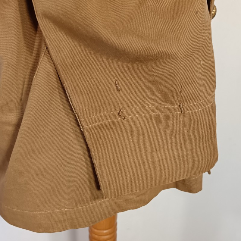 VAREUSE VESTE OFFICIER OU SOUS OFF MODELE 1880-1893 TROUPE COLONIALES BOUTONS LEGION COULEUR BEIGE SABLE