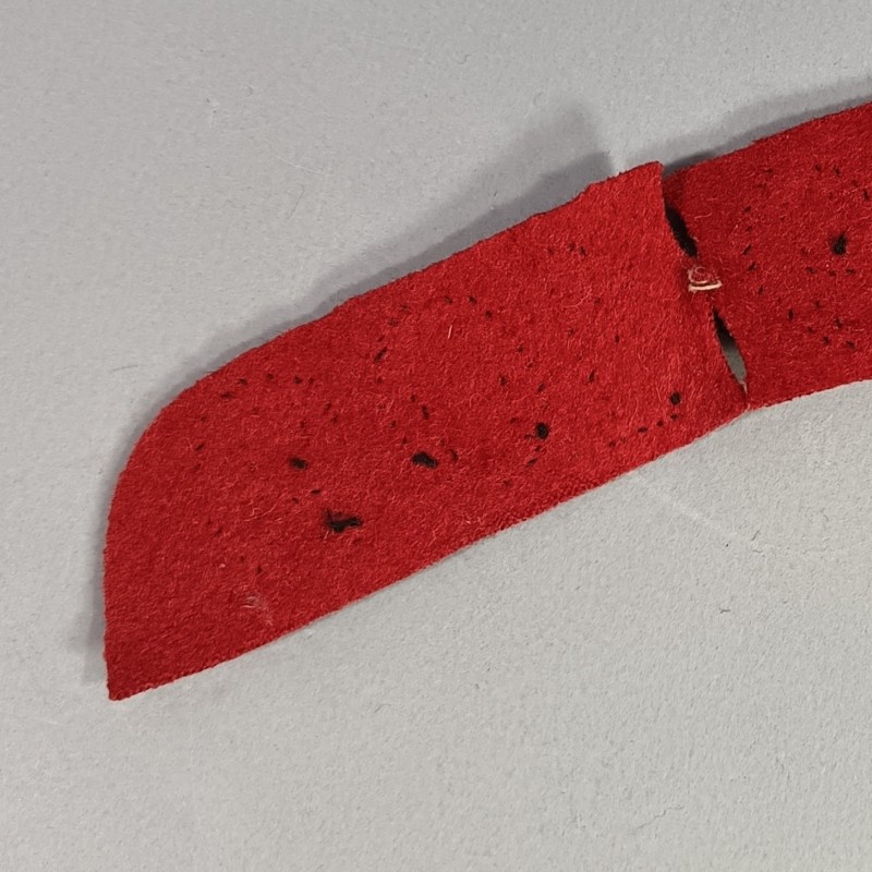 PAIRE DE PATTES DE COL DU 109 ème REGIMENT D'INFANTERIE DE LIGNE POUR CAPOTE MODELE 1877