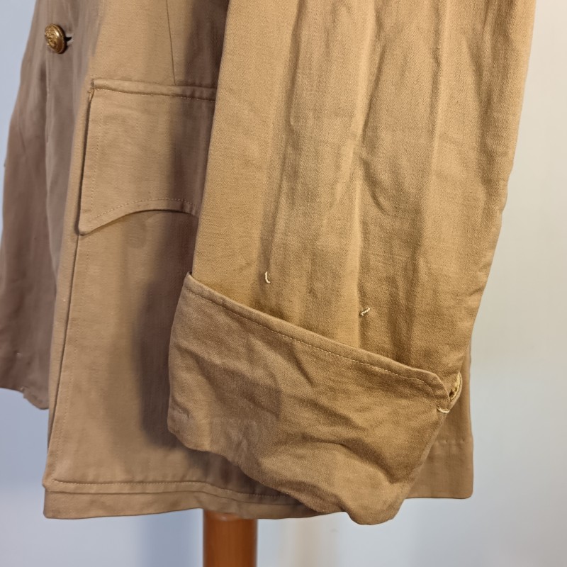 VESTE D'UNIFORME COULEUR SABLE POUR OFFICIER ET SOUS OFFICIER MODELE 1939 INFANTERIE COLONIALE OU TROUPES D'AFRIQUE