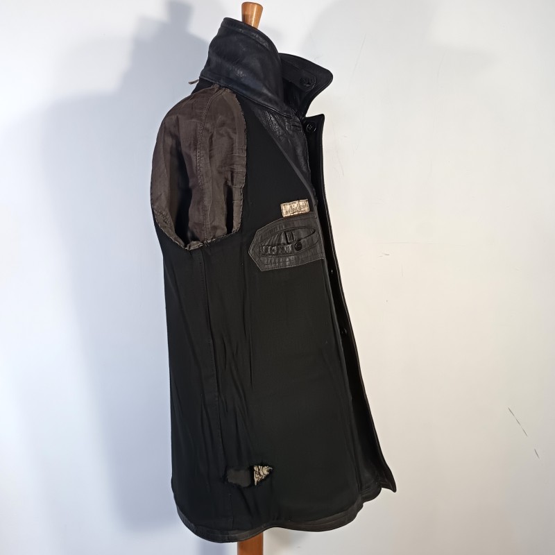 VESTE MILITAIRE EN CUIR NOIR DE GENDARME OU SAPEURS POMPIERS ANNEES 1950 1960