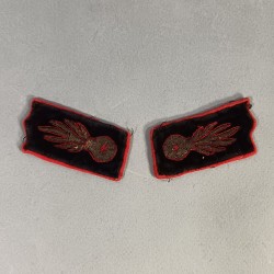 PAIRE DE PATTES DE COL VESTE MODELE 1880 OU 1893 POUR UN OFFICIER DES SAPEURS POMPIERS