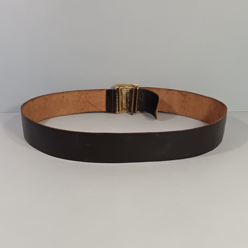 CEINTURON AVEC PLAQUE NUMEROTEE DU BATAILLON DES SAPEURS POMPIERS DE LA VILLE DE PARIS BSPP TROISIEME REPUBLIQUE