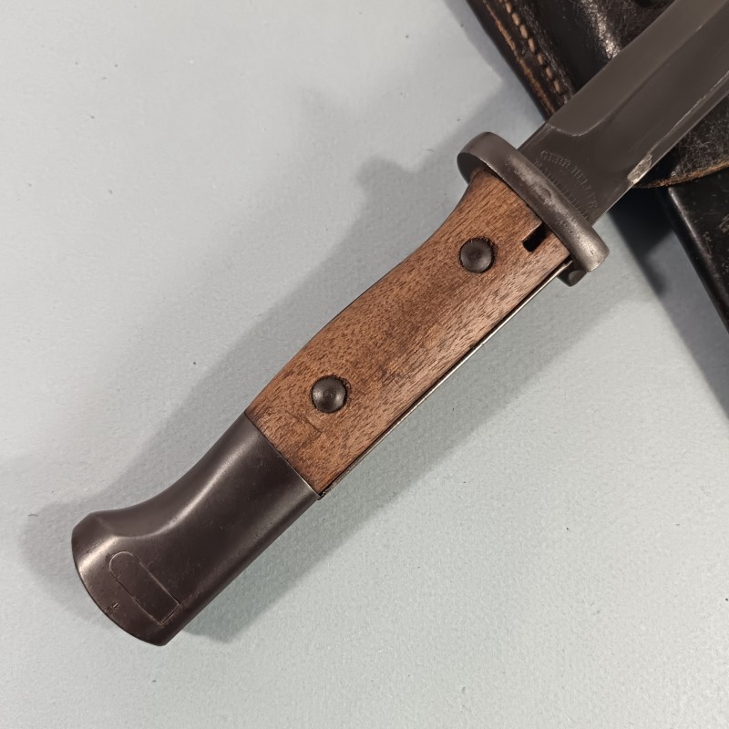 BAIONNETTE ALLEMANDE MODELE 1915 FAB ERFURT GEBR HELLER MARIENTHAL A DENTS DE SCIE MODIFIEE SECONDE GUERRE