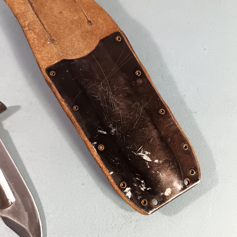 COUTEAU US DE SURVIE DE PILOTE DE L'USAAF CAMILLUS ONTARIO DATE 1986 AVIATION AMERICAINE