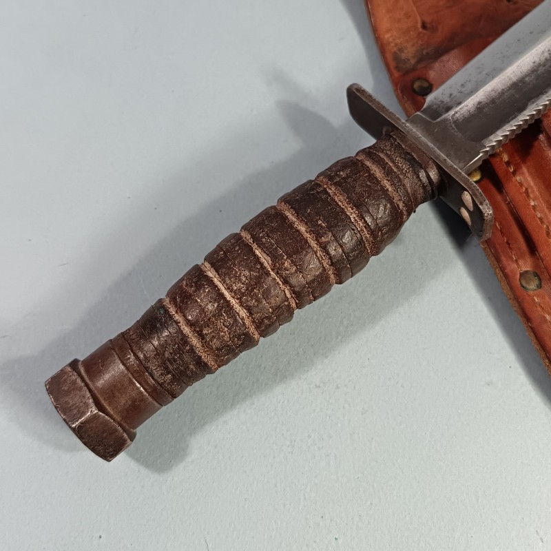 COUTEAU US DE SURVIE DE PILOTE DE L'USAAF CAMILLUS ONTARIO DATE 1986 AVIATION AMERICAINE