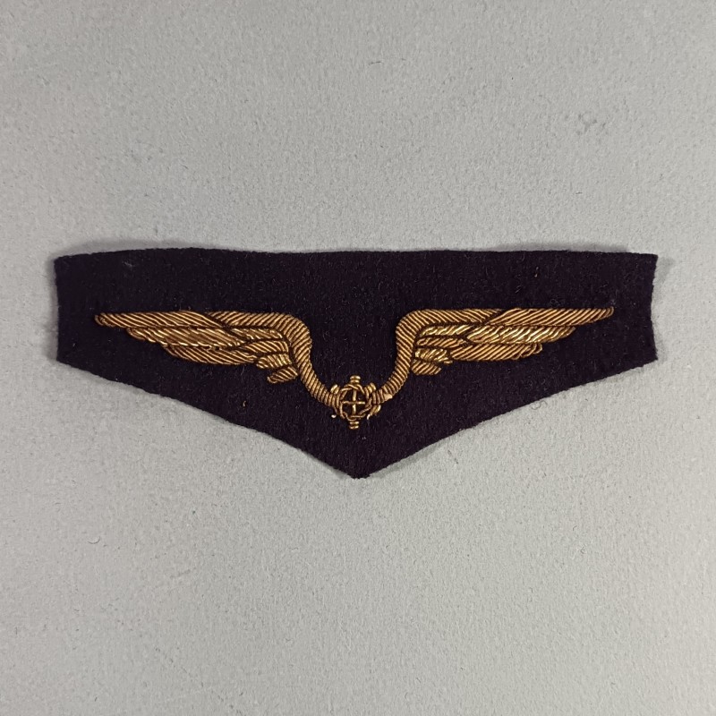 AVIATION INSIGNE DE POITRINE DE MECANICIEN ARMEE DE L'AIR POUR TENUE BLEUE FABRICATION EN CANNETILLE