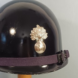 CASQUE MODELE 1951 DE GENDARMERIE GRENADE ARGENTEE LINER DATE 1965 ET LOURD DATE 1960 GENDARME DEPARTEMENTALE