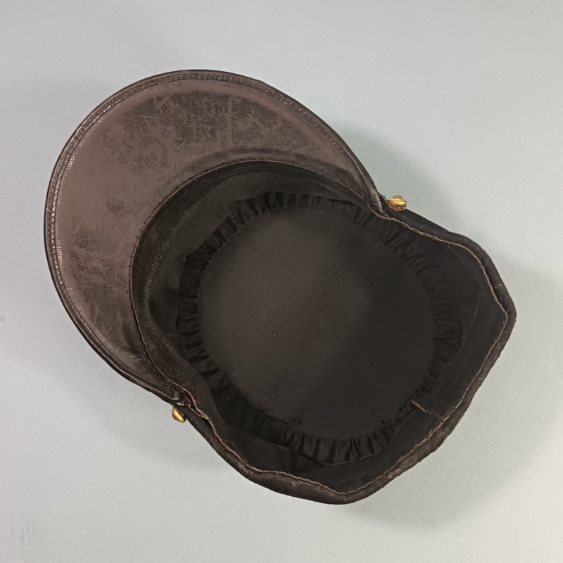 KEPI DE CAPITAINE DU 28 ème REGIMENT DE SAPEURS TELEGRAPHISTES DE TRANSMISSIONS MODELE 1919 - 1931 GUERRE 1939 - 1945