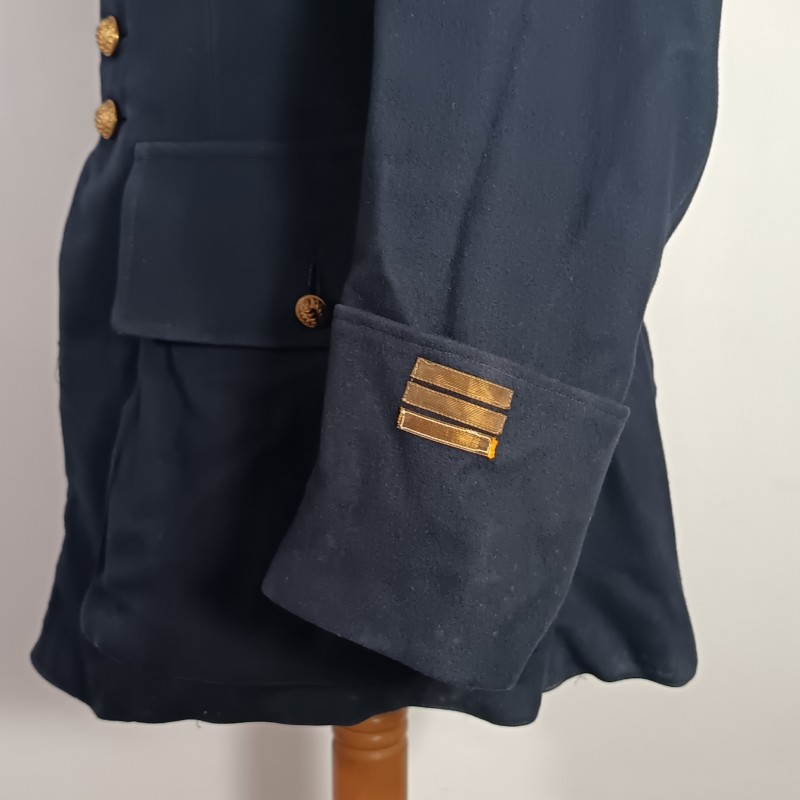VESTE D'UNIFORME MODELE 1914 EN DRAP GRIS DE FER BLEUTE CAPITAINE MEDECIN DU DEBUT DE LA GUERRE 1914 1918