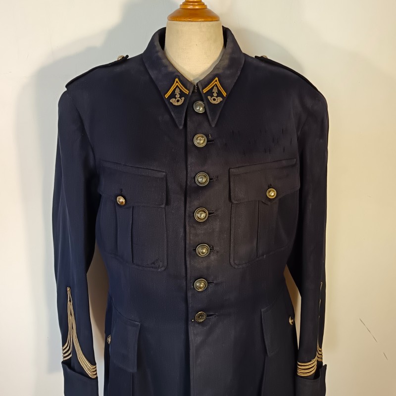 VESTE D'UNIFORME MODELE 1929 EN DRAP GRIS BLEU DU COMMANDANT BAUMONT DATEE 1936 ETAT MAJOR DES CHASSEURS ALPINS