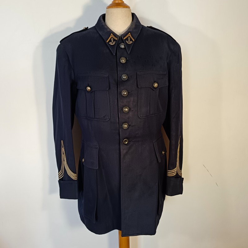 VESTE D'UNIFORME MODELE 1929 EN DRAP GRIS BLEU DU COMMANDANT BAUMONT DATEE 1936 ETAT MAJOR DES CHASSEURS ALPINS