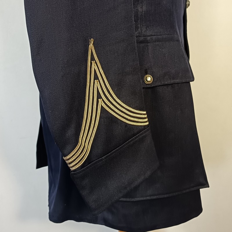 VESTE D'UNIFORME MODELE 1929 EN DRAP GRIS BLEU DU COMMANDANT BAUMONT DATEE 1936 ETAT MAJOR DES CHASSEURS ALPINS