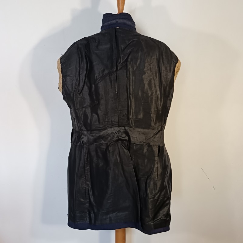 VESTE D'UNIFORME MODELE 1929 EN DRAP GRIS BLEU DU COMMANDANT BAUMONT DATEE 1936 ETAT MAJOR DES CHASSEURS ALPINS