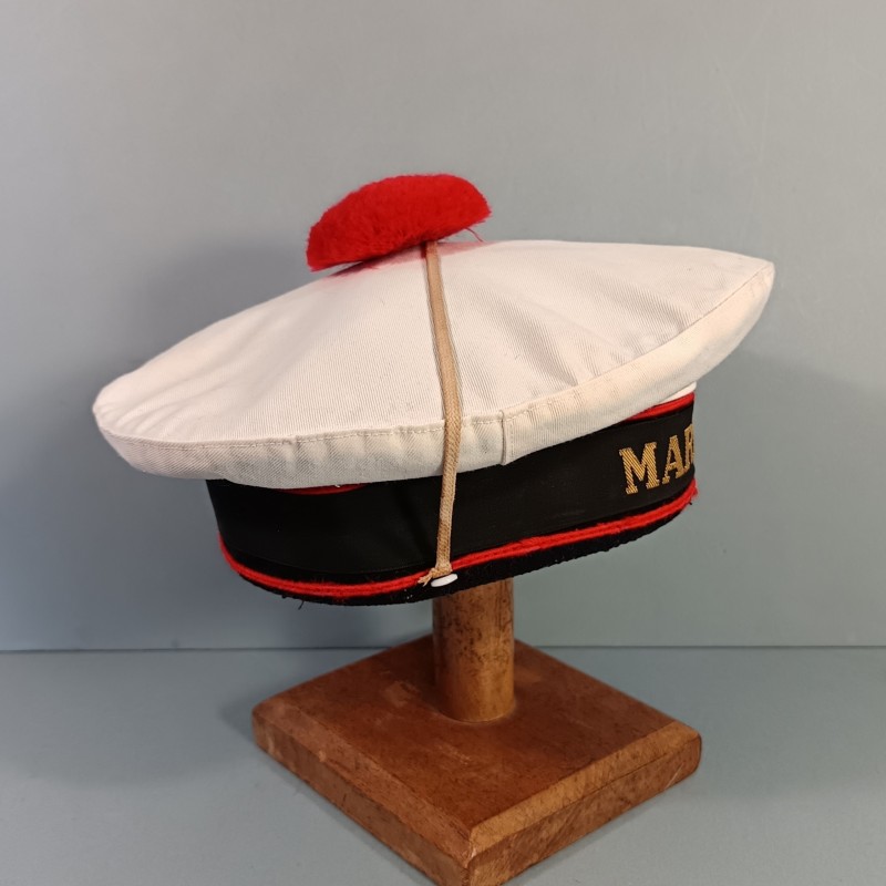 BACHI MARINE NATIONALE FRANCAISE AVEC BANDE OU BANDEAU MARINE NATIONALE DATE 1975 TAILLE 55 POMPON ROUGE