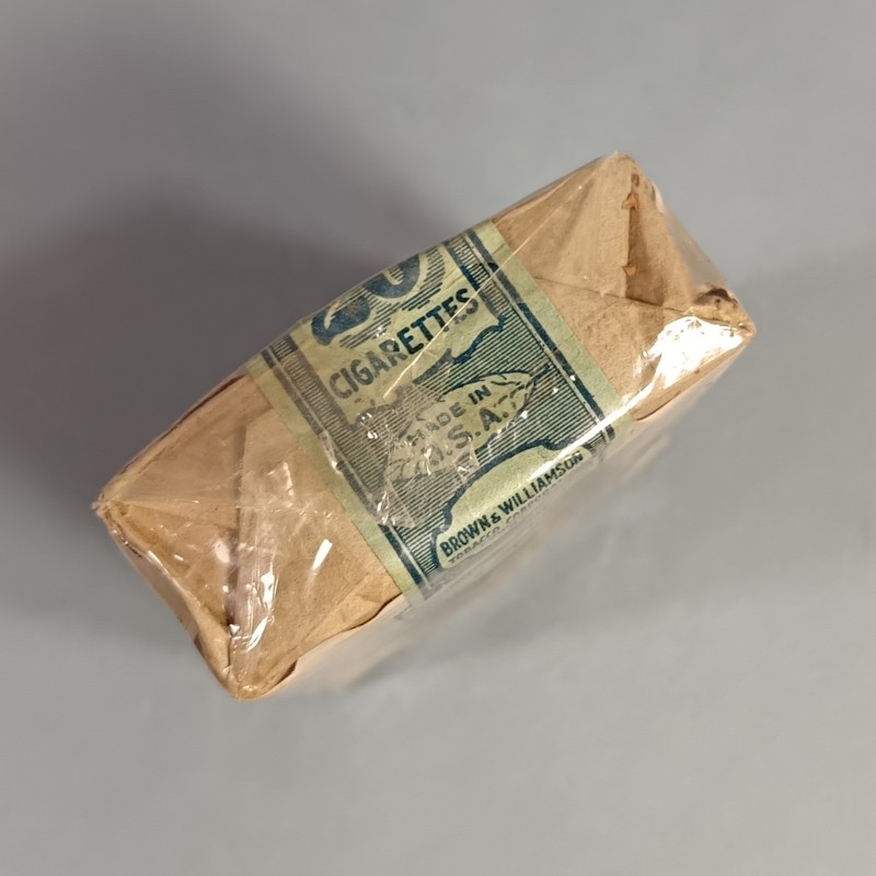 PAQUET DE 20 CIGARETTES MILITAIRE US DE LA MARQUE RALEIGH TIMBRE TAXE WAR BONDS AND STAMPS SECONDE GUERRE
