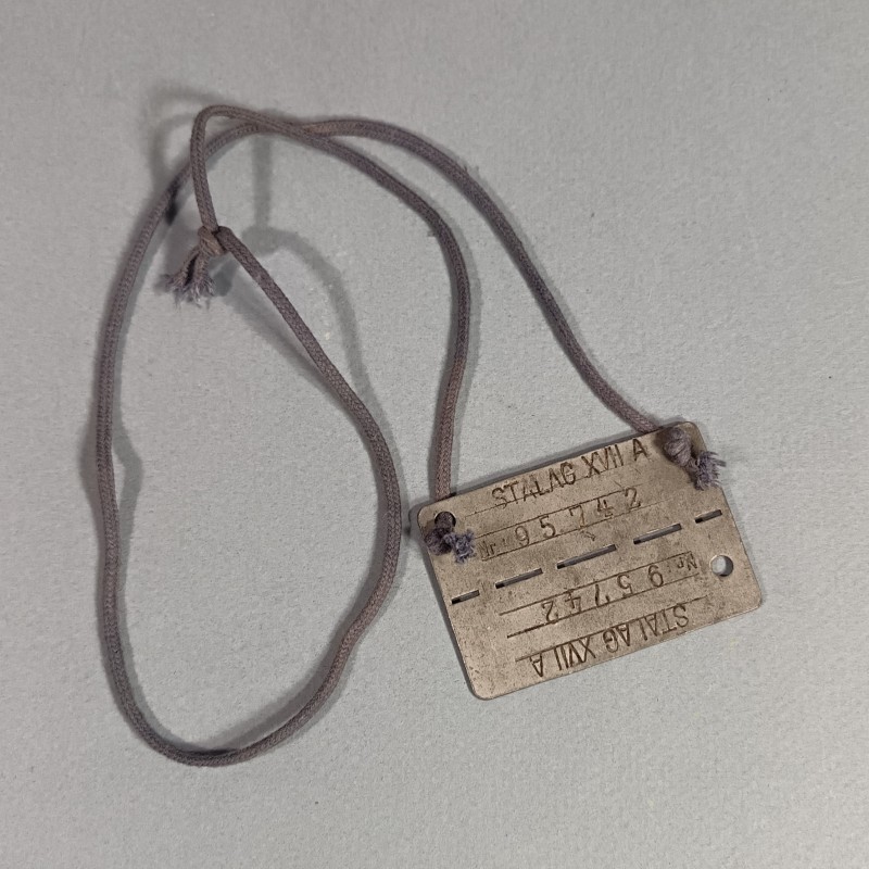 PLAQUES D'IDENTITE DE PRISONNIER AU STALAG XVII A VILLE DE KAISERSTEINBURCH EN AUTRICHE KRIEGSGEFANGENER SECONDE GUERRE