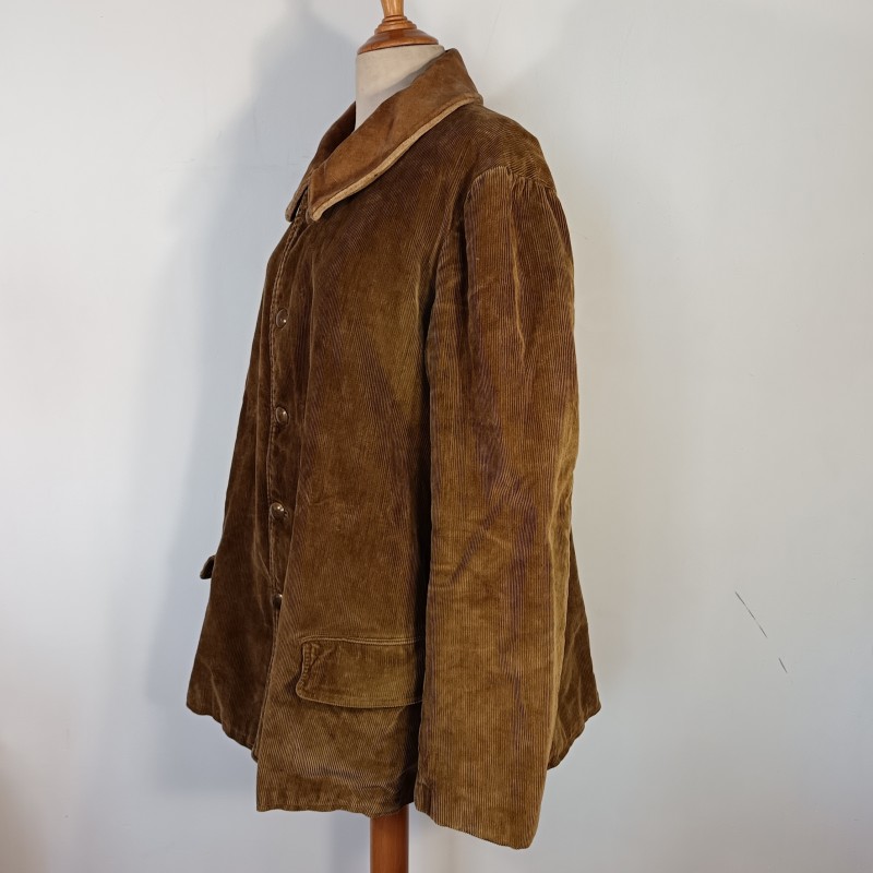 VESTE D'UNIFORME MODELE 1914 EN VELOURS COTELE BEIGE DU 13 ème CORP D'ARMEE ET DATEE 1918 FABRICATION CLERMONT FERRANT