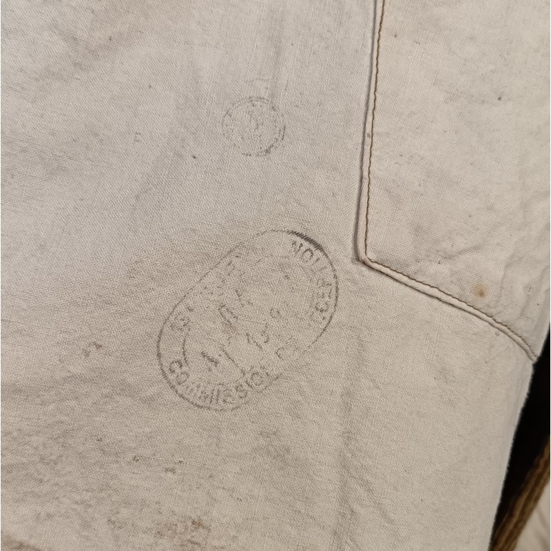 VESTE D'UNIFORME MODELE 1914 EN VELOURS COTELE BEIGE DU 13 ème CORP D'ARMEE ET DATEE 1918 FABRICATION CLERMONT FERRANT