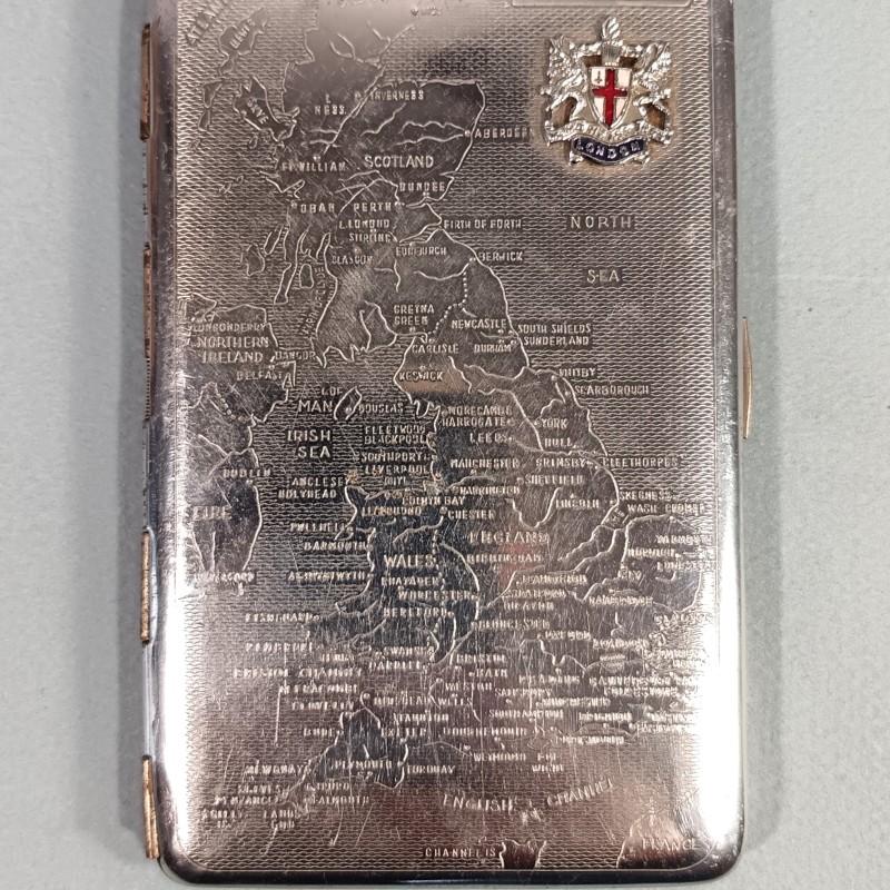 ETUI OU PORTE CIGARETTES ANGLAIS AVEC BLASON DE LONDRE LONDON ET CARTE DE L'ANGLETERRE GREAT BRITAIN