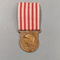 FRANCE MEDAILLE COMMEMORATIVE DE LA GRANDE GUERRE 1914-1918 ANCIENS COMBATTANTS