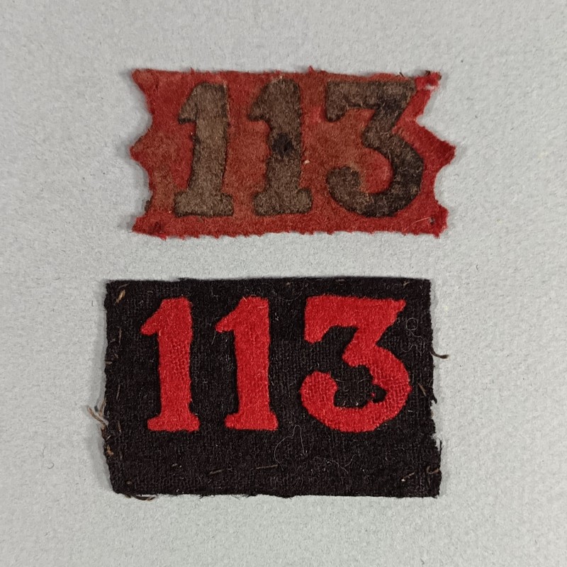TISSU INSIGNE DE KEPI MODELE 1884 TROUPE DU 113 ème REGT D'INFANTERIE DE LIGNE ET UNE PATTE DE COL