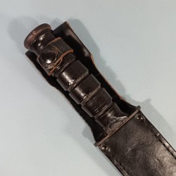COUTEAU DE COMBAT KABAR USMC US CAMILLUS MARQUAGE LAME US. CAMILLUS NEW YORK USA