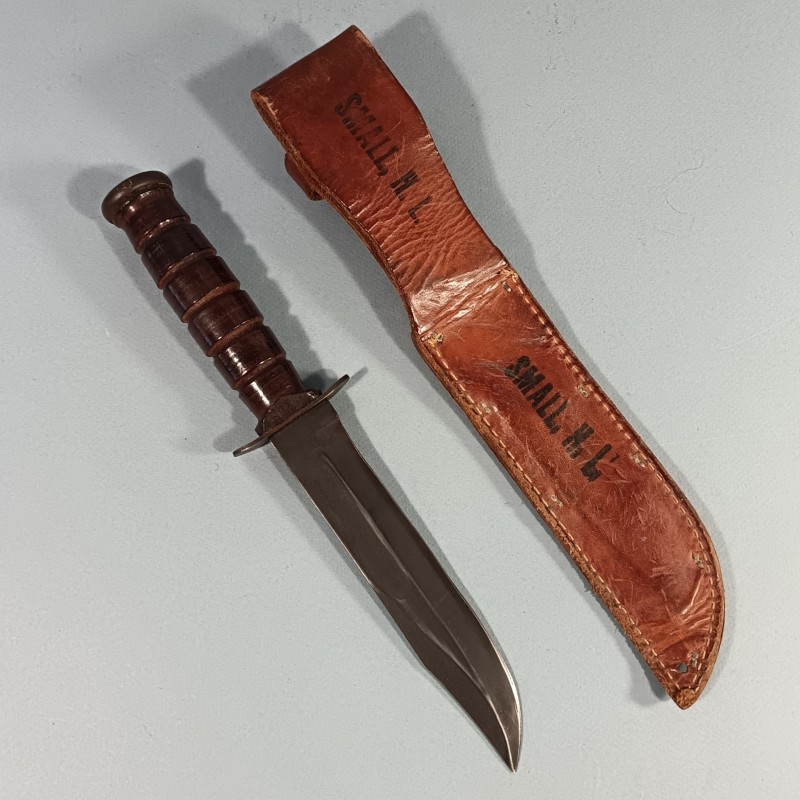 RARE !! COUTEAU DE MARINS' USNC CAMILLUS N.Y. KABAR MARQUAGE GARDE FOURREAU CUIR CLAIR NOMINATIF