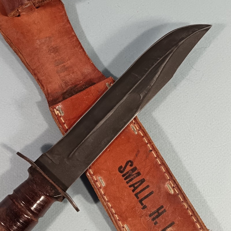 RARE !! COUTEAU DE MARINS' USNC CAMILLUS N.Y. KABAR MARQUAGE GARDE FOURREAU CUIR CLAIR NOMINATIF