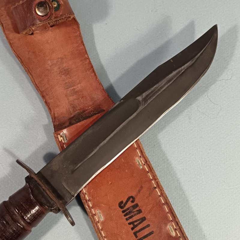 RARE !! COUTEAU DE MARINS' USNC CAMILLUS N.Y. KABAR MARQUAGE GARDE FOURREAU CUIR CLAIR NOMINATIF