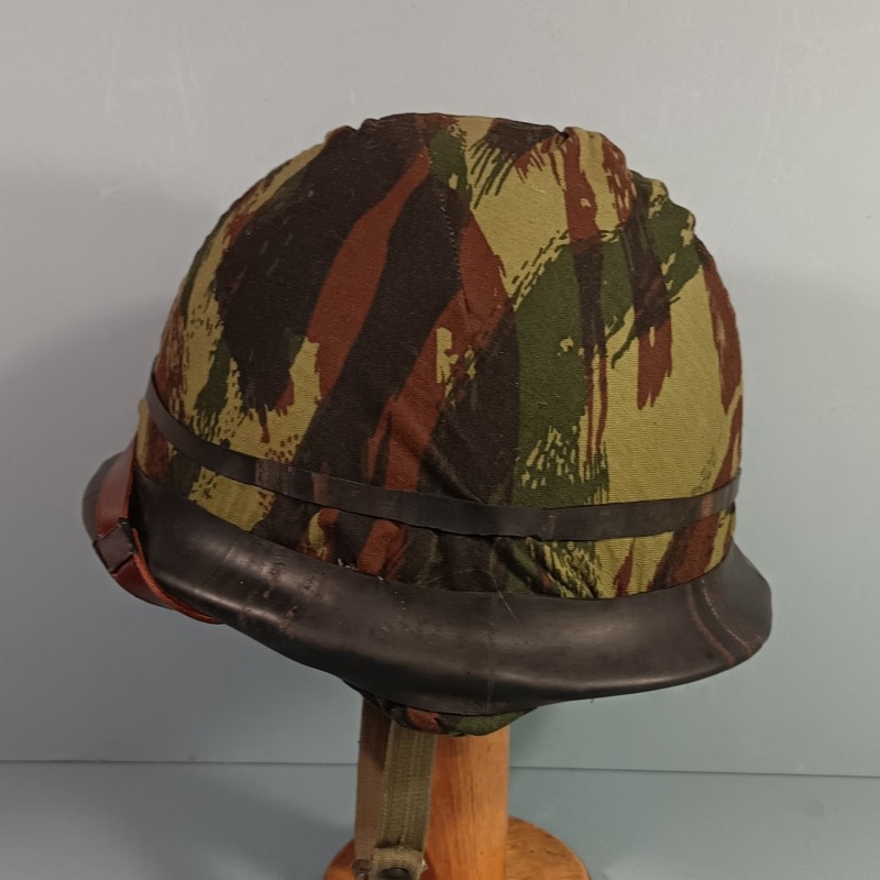 CASQUE FRANCAIS MODELE 1951 ET CAPUCHE 47-56 CASQUE LOURD DUCELLIER 1953 ET LINER H.R. 1955