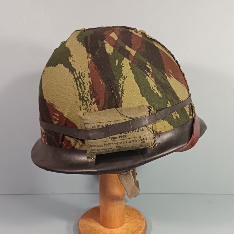CASQUE FRANCAIS MODELE 1951 ET CAPUCHE 47-56 CASQUE LOURD DUCELLIER 1953 ET LINER H.R. 1955