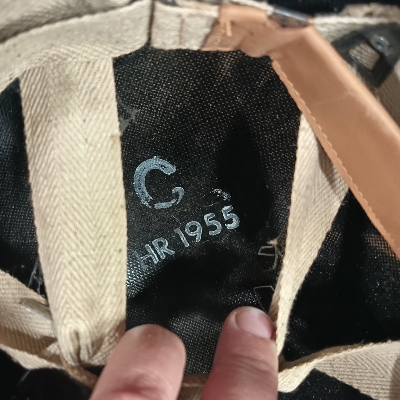 CASQUE FRANCAIS MODELE 1951 ET CAPUCHE 47-56 CASQUE LOURD DUCELLIER 1953 ET LINER H.R. 1955