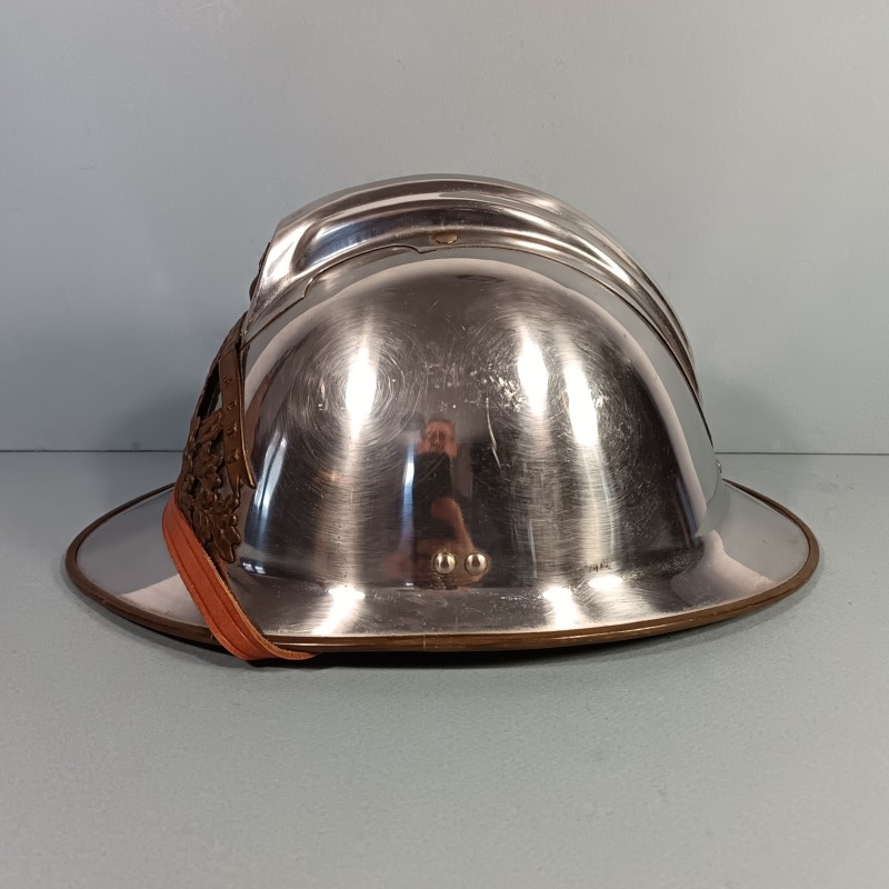 CASQUE DES SAPEURS POMPIERS DE L'USINE OU SOCIETE ACDS SAPEUR-POMPIER MODELE 1933 TAILLE 54