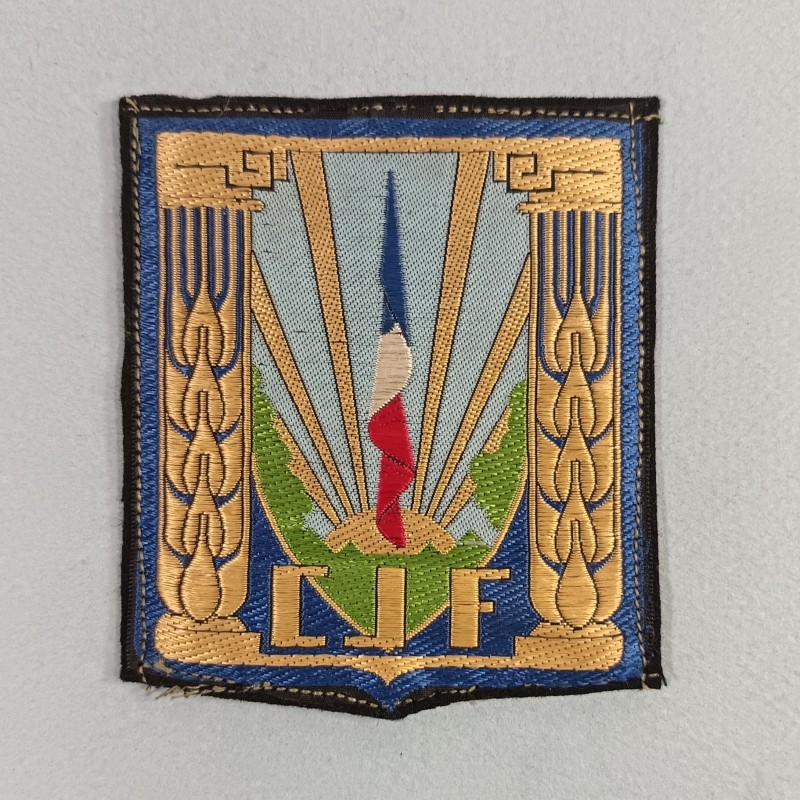 INSIGNE TISSU GENERAL DES CHANTIERS DE JEUNESSE FRANCAIS CJF MARECHAL PETAIN PERIODE GVT VICHY 1940 - 1944