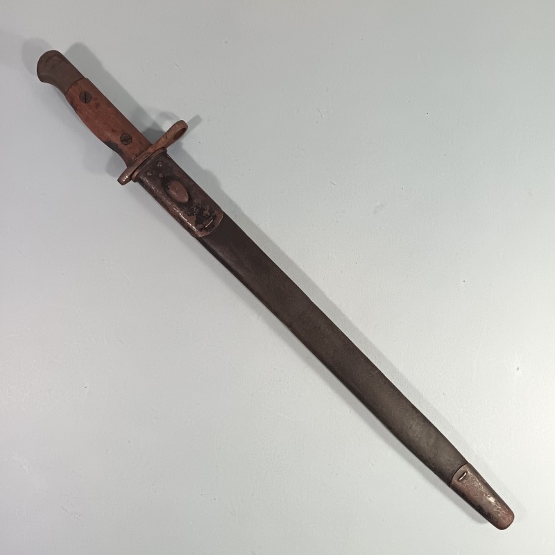 BAIONNETTE US REMINGTON MODELE 1913 DATEE 1916 CURIOSITE PLAQUETTES BOIS NON RAINUREES