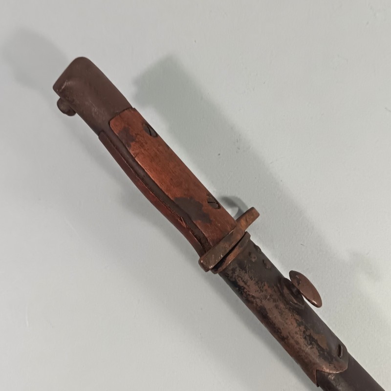 BAIONNETTE US REMINGTON MODELE 1913 DATEE 1916 CURIOSITE PLAQUETTES BOIS NON RAINUREES