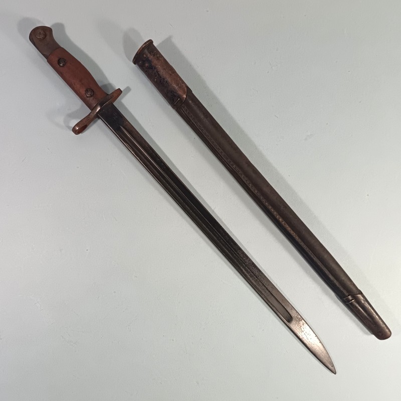 BAIONNETTE US REMINGTON MODELE 1913 DATEE 1916 CURIOSITE PLAQUETTES BOIS NON RAINUREES
