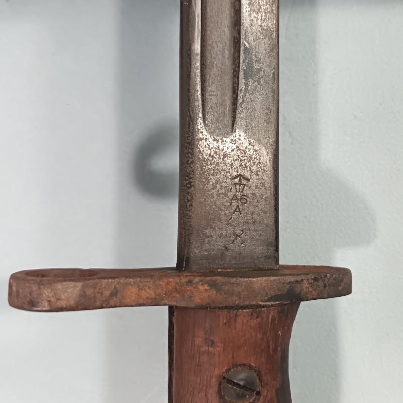 BAIONNETTE US REMINGTON MODELE 1913 DATEE 1916 CURIOSITE PLAQUETTES BOIS NON RAINUREES