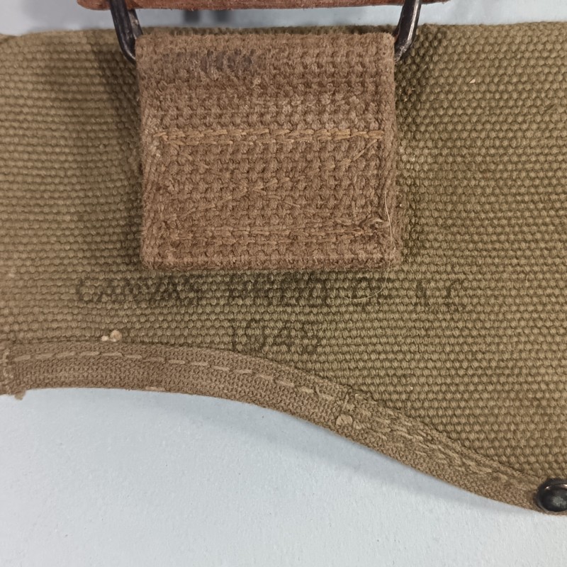 PORTE HACHE US FABRICATION 1945 AVEC PASSANT EN CUIR POUR CEINTURON FRANCAIS INDOCHINE ALGERIE