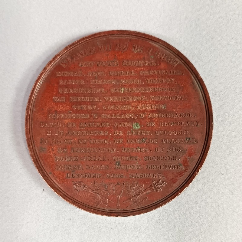 BELGIQUE MEDAILLE DE TABLE SEANCE DU 27 MAI 1857 VOTE CONTRE LE PROJET DE LOI SUR LES ETABLISSEMENTS DE BIENFAISANCE