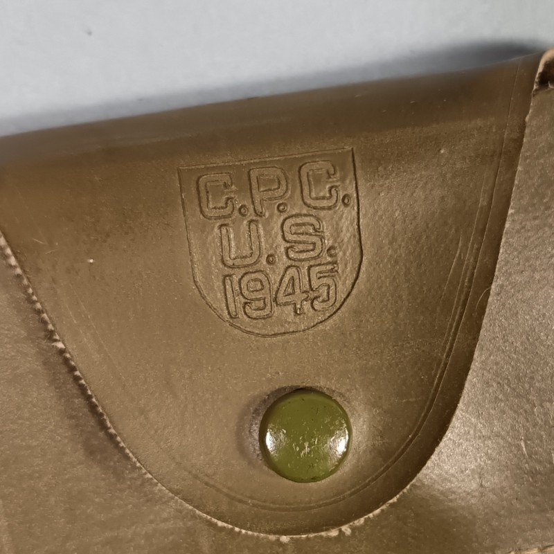 LUNETTES DE SOLEIL REGLEMENTAIRE US ARMY FABRICATION MARQUEE C.P.C. US 1945 MONTURE EN CELLULOIDE VERRES VERTS