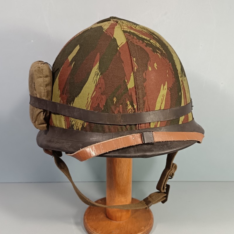 CASQUE FRANCAIS MODELE 1951 ET CAPUCHE 47-56 CASQUE LOURD MAMOU 1953 ET LINER H.R. 1954